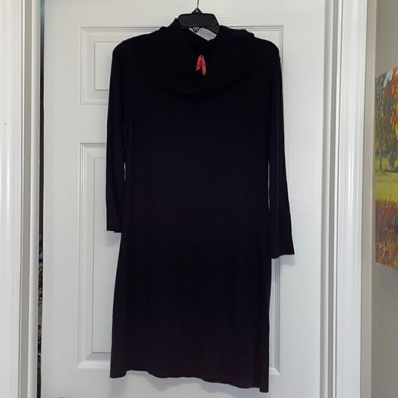 Ruby Ribbon Dresses & Skirts - ✨Ruby Ribbon Black Long Sleeved Cowl Neck Sweater Dress